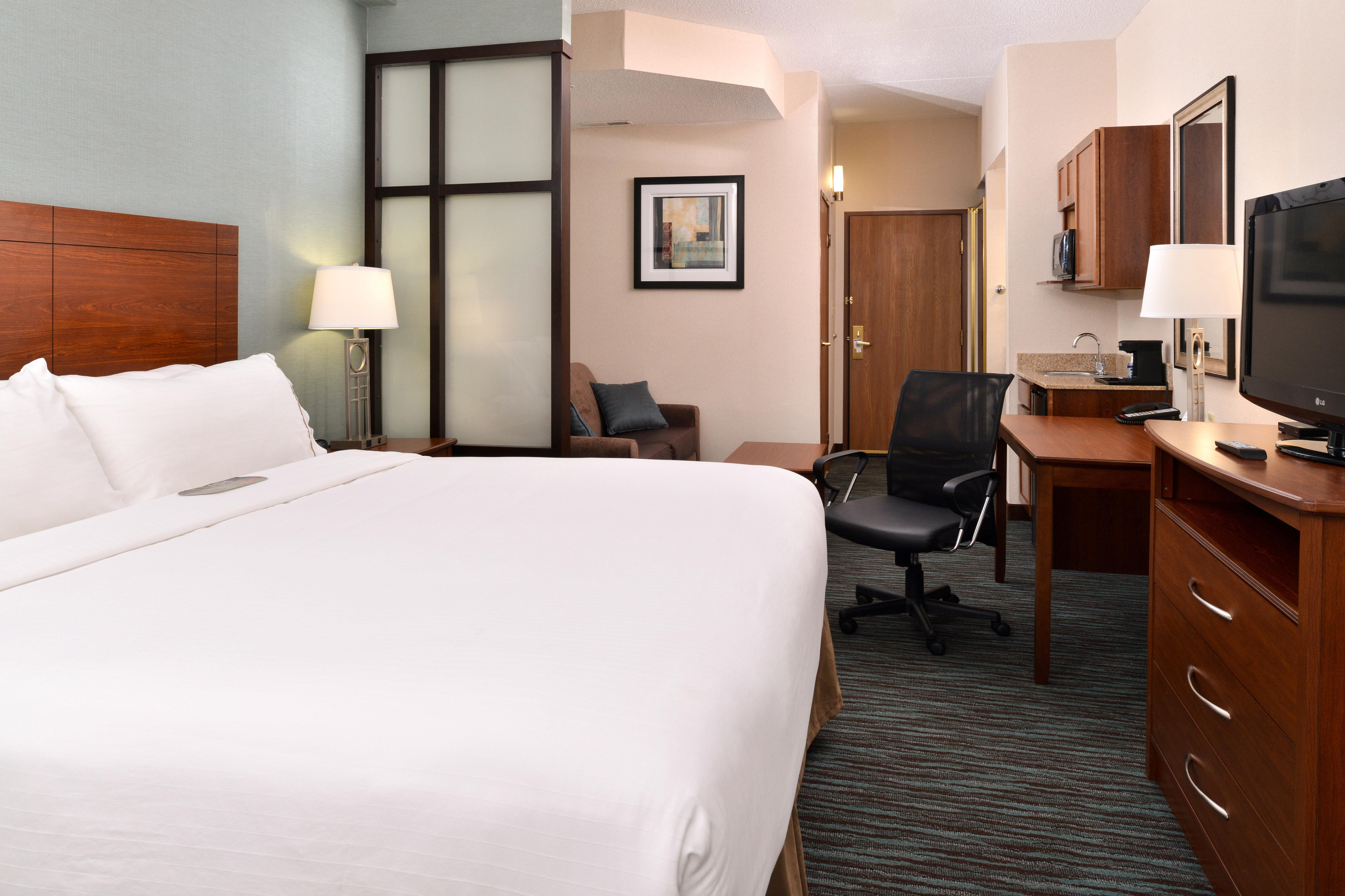 Holiday Inn Express & Suites St Marys By Ihg St. Marys Exterior photo